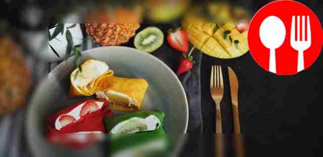 Блинчики с кремом и фруктами