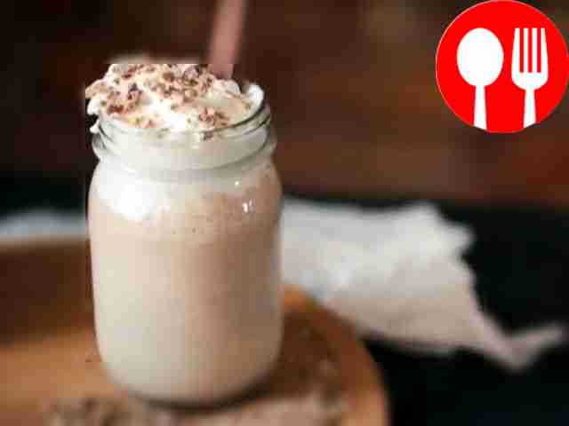 Milkshake with KitKat