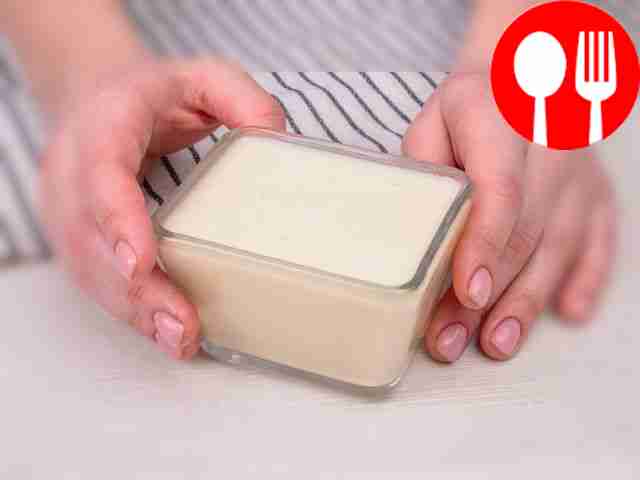 Pour the resulting mixture into molds.