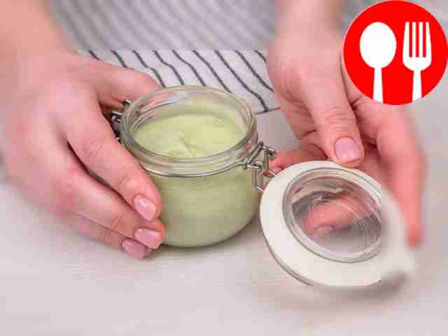 Поместите формочки в холодильник и дайте...