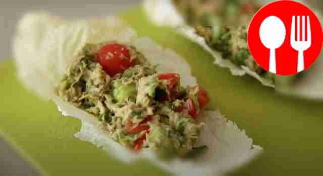 Овощной салат с тунцом и лаймом