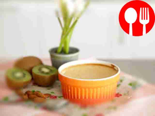 Творожная запеканка с фруктами