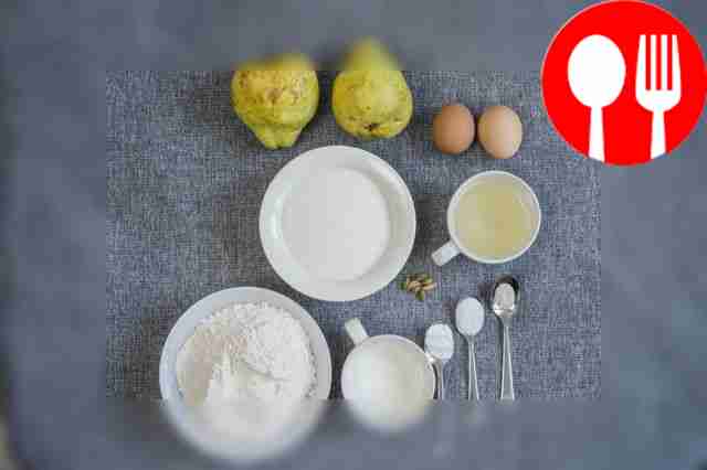 Подготовьте все необходимые ингредиенты. Груши...