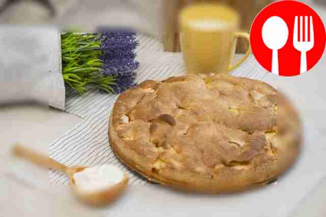 Пышная шарлотка с содой