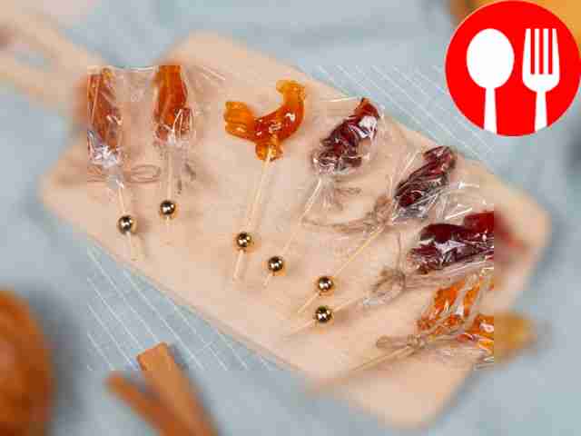 Леденцы-петушки на палочке Cockerel lollipops