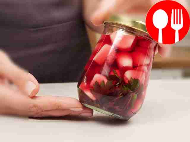 Add the marinade to the jar and finish...