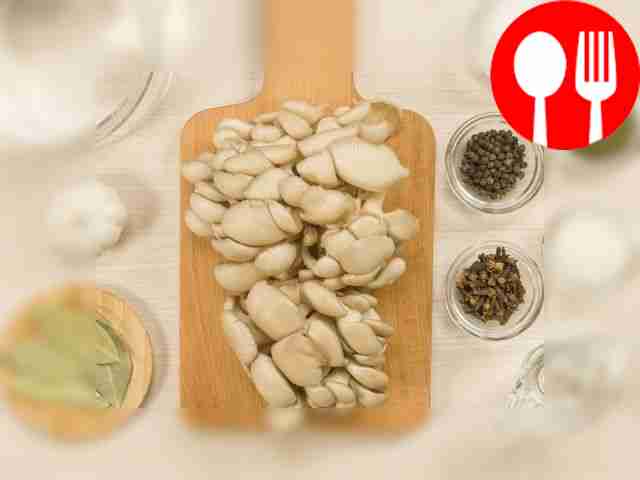 Wash the mushrooms, dry with paper towels and...