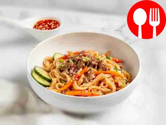 Острая лапша удон с говядиной