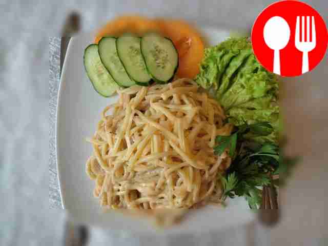 Кальмары с пастой в нежном соусе