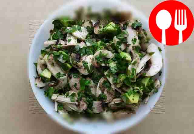 Tender squid salad with avocado