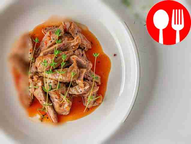 Classic lamb in garlic sauce