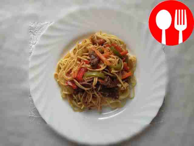 Лапша вок с говядиной