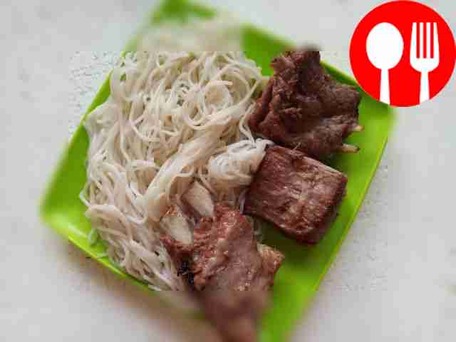 Tender lamb in kiwi marinade