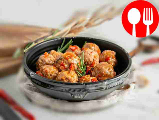 Сочные тефтели из баранины в винном соусе