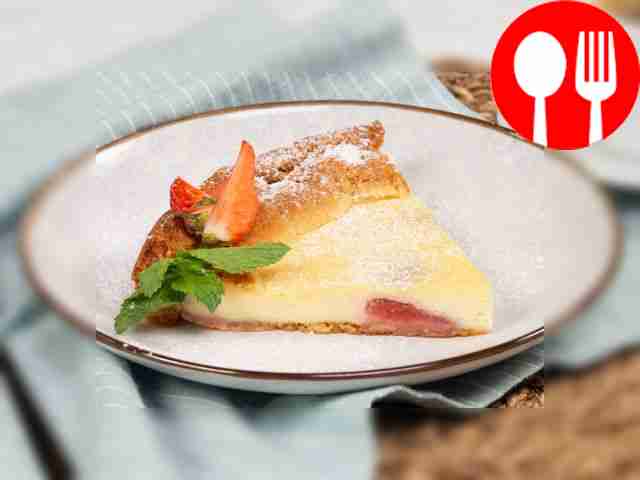 Цветаевский пирог с клубникой