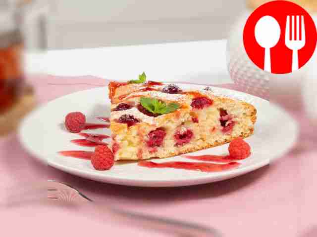 Пирог с малиной