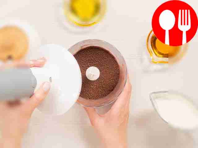 Prepare the chocolate sauce. Grind the...