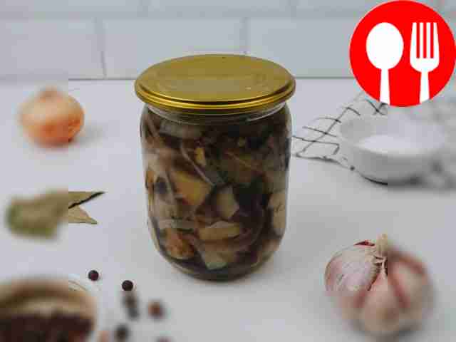 Баклажаны с луком и чесноком на зиму