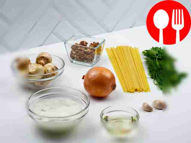 Peel the onion and garlic. Wash the...