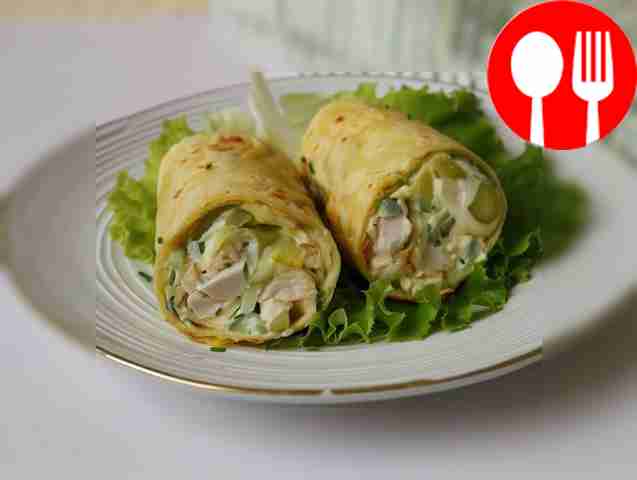 Tortilla with chicken breast and cheese