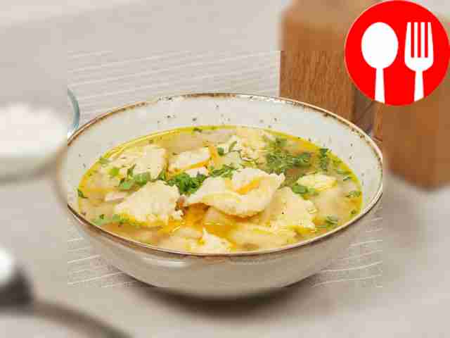 Grandma's soup with dumplings