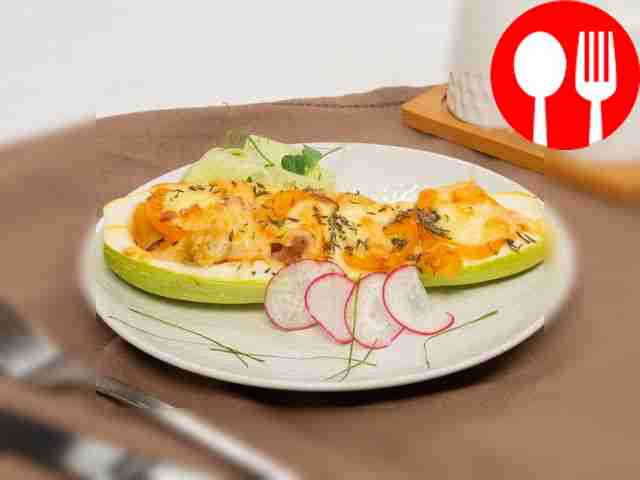 Фаршированные кабачки-лодочки