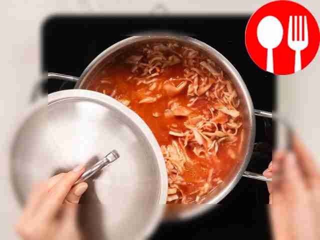 Finish the chicken with the sauerkraut. Stir...