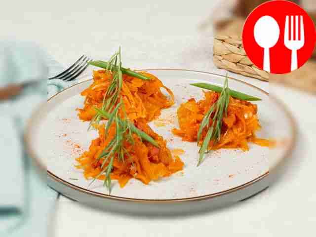 Stewed sauerkraut with sausages