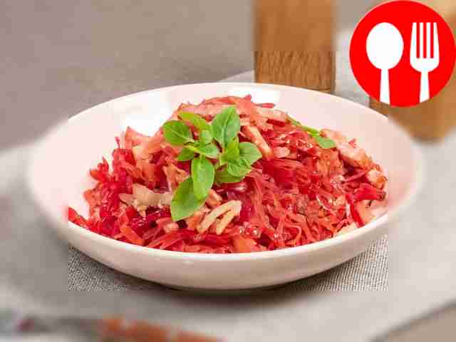 Квашеная капуста с колбасой