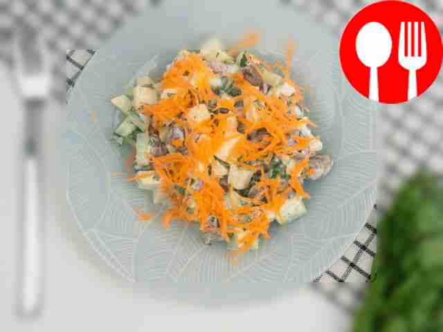 Garnish the finished salad with fresh carrots,...