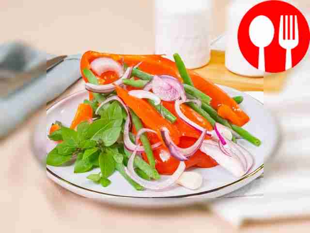 Маринованный перец с чесноком