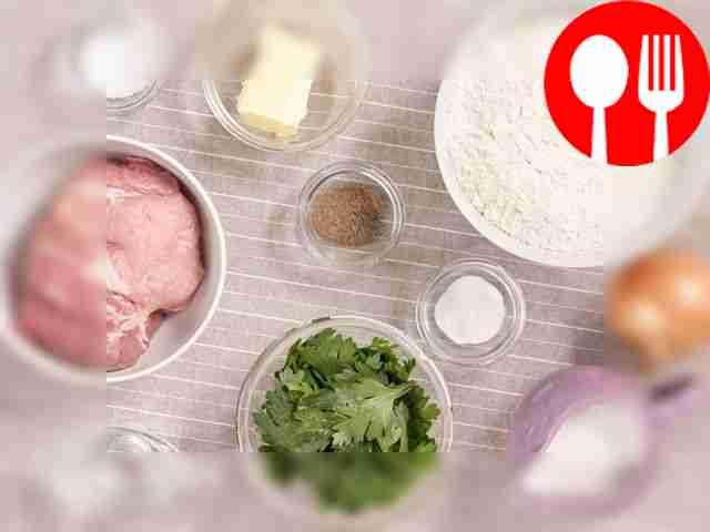 Rinse the meat, dry it and trim off the fat....