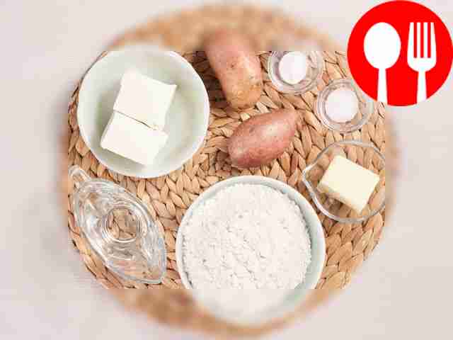 Rinse cilantro, parsley and dill under cold...