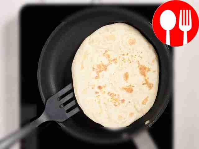 Bake the cakes. Heat a frying pan without oil....