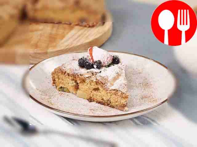 Apple charlotte in a slow cooker