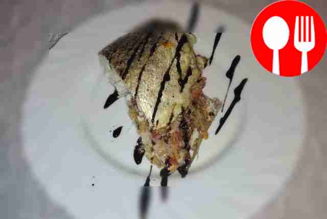 Simple but healthy fish baked with buckwheat and vegetables