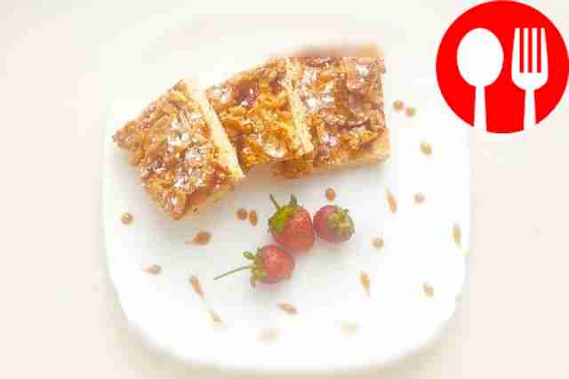 Золотистое печенье «Венское» с джемом