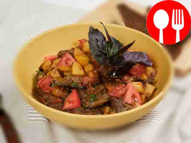 Аджапсандали с мясом