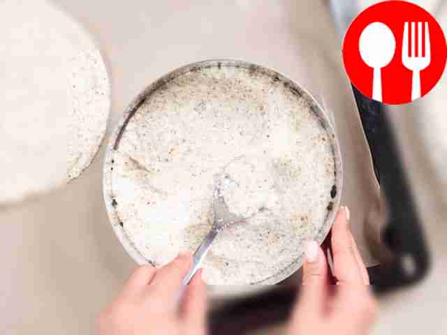 Prepare and bake the cakes. From a pastry bag,...