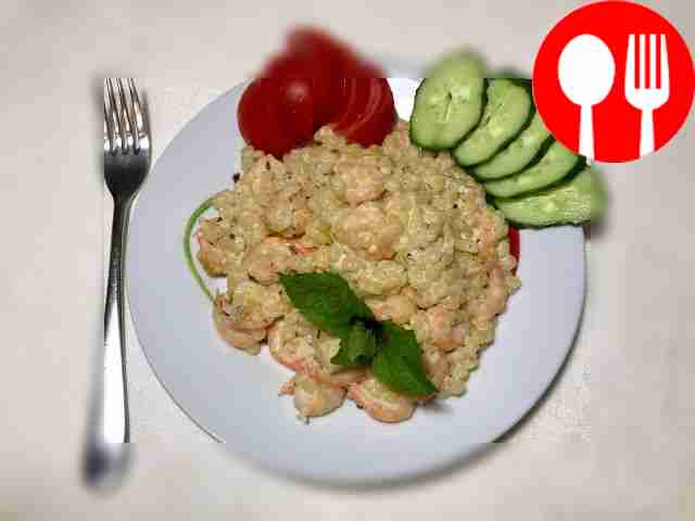 Unusual petitim with shrimps in creamy sauce