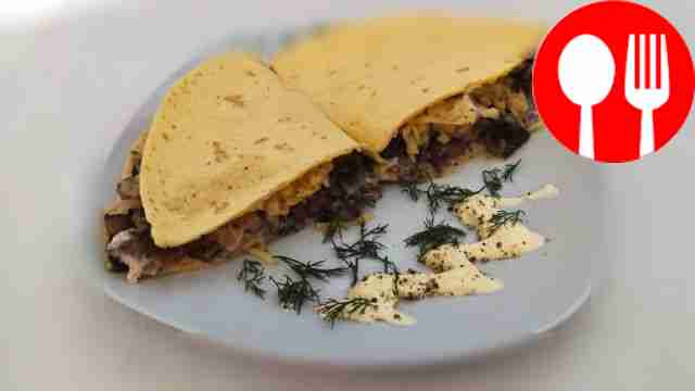 Hearty tortilla with mushrooms