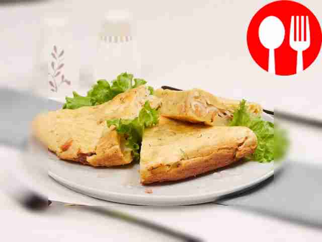 Fish jellied pie with potatoes