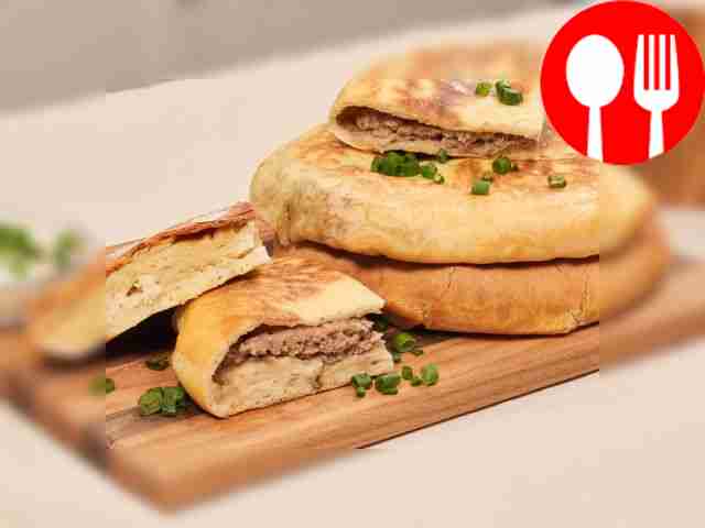 Осетинский пирог с мясом и картошкой
