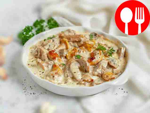 Fragrant chanterelles with chicken