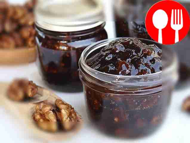 Classic walnut jam