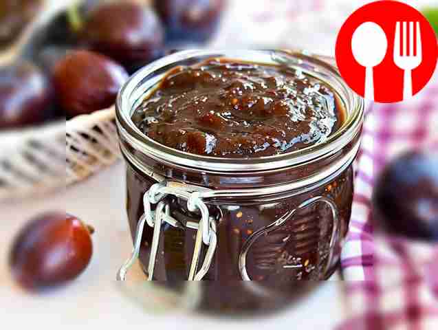 Нежное варенье из слив со сливочным маслом