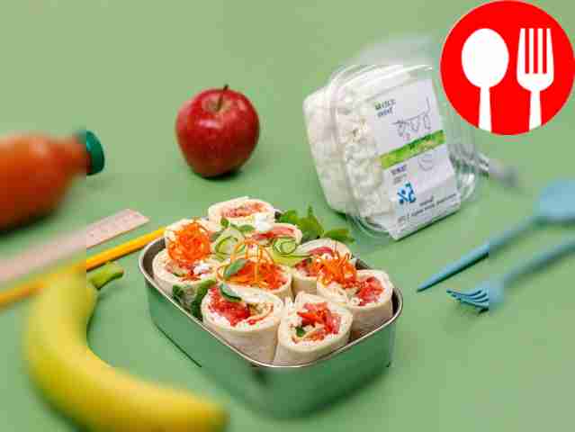 Lavash rolls with vegetables and cottage cheese