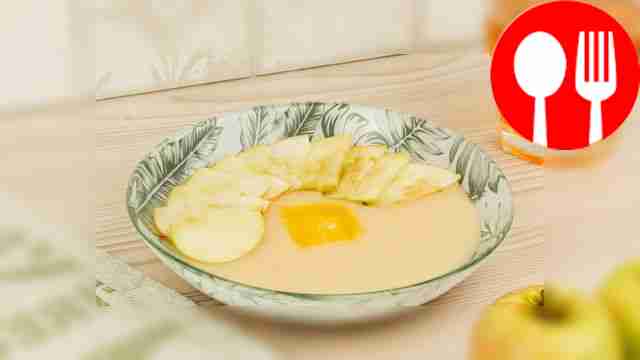 Манная каша на яблочном соке