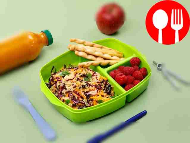 Crispy Quinoa and Kale Salad