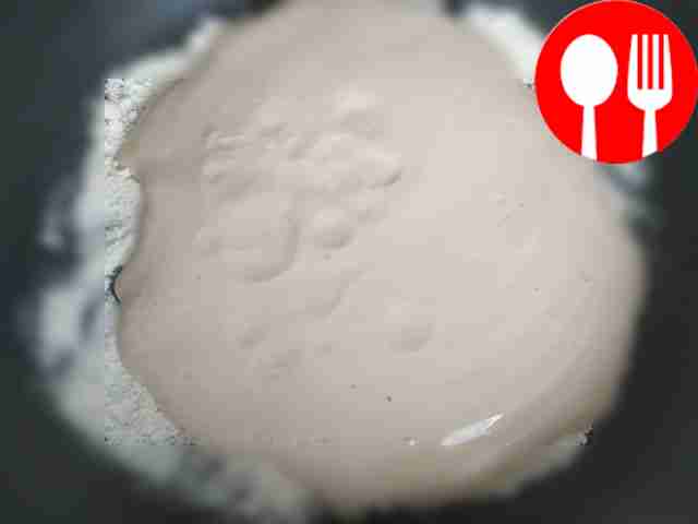 Pour 2 tbsp into a saucepan. l. flour and put...